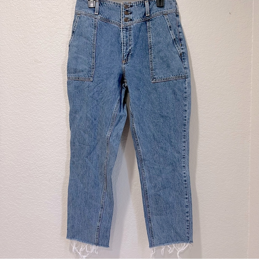 Abercrombie and Fitch High Rise Button Fly Mom Jeans size 30